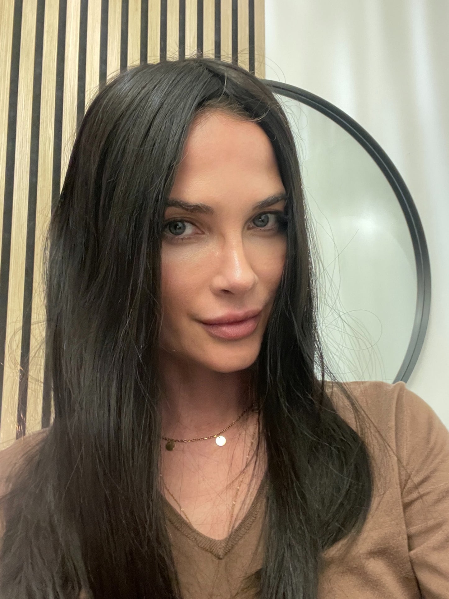 Xenia / Essentials Collection / Silktopper Echthaar in dunkelbraun / Europäisches Haar