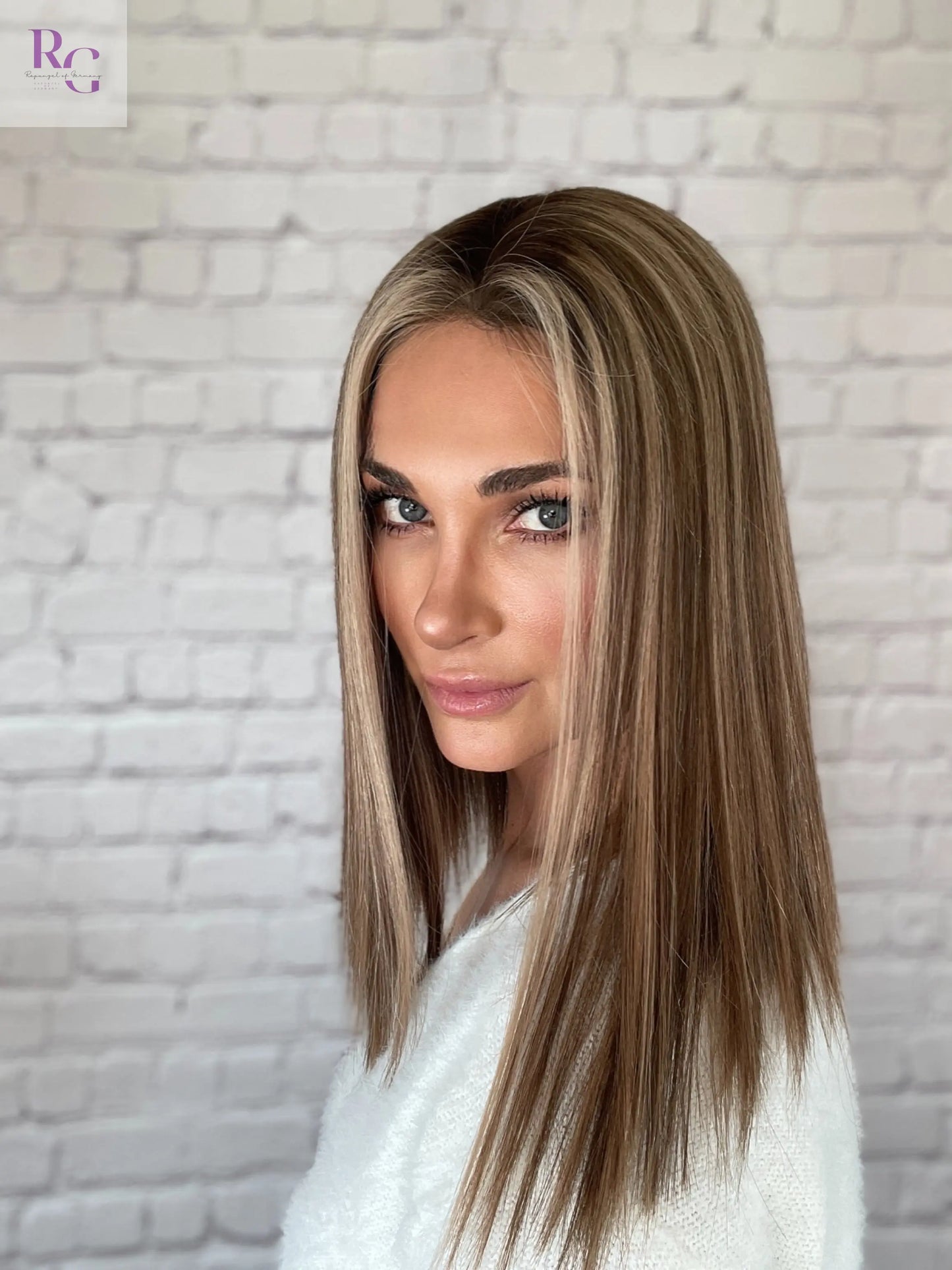 Anna-Siri / Silktop Perücke mit HD Lace / 35-40 cm / Europäisches Premium Haar / sofort lieferbar Rapunzel of Germany