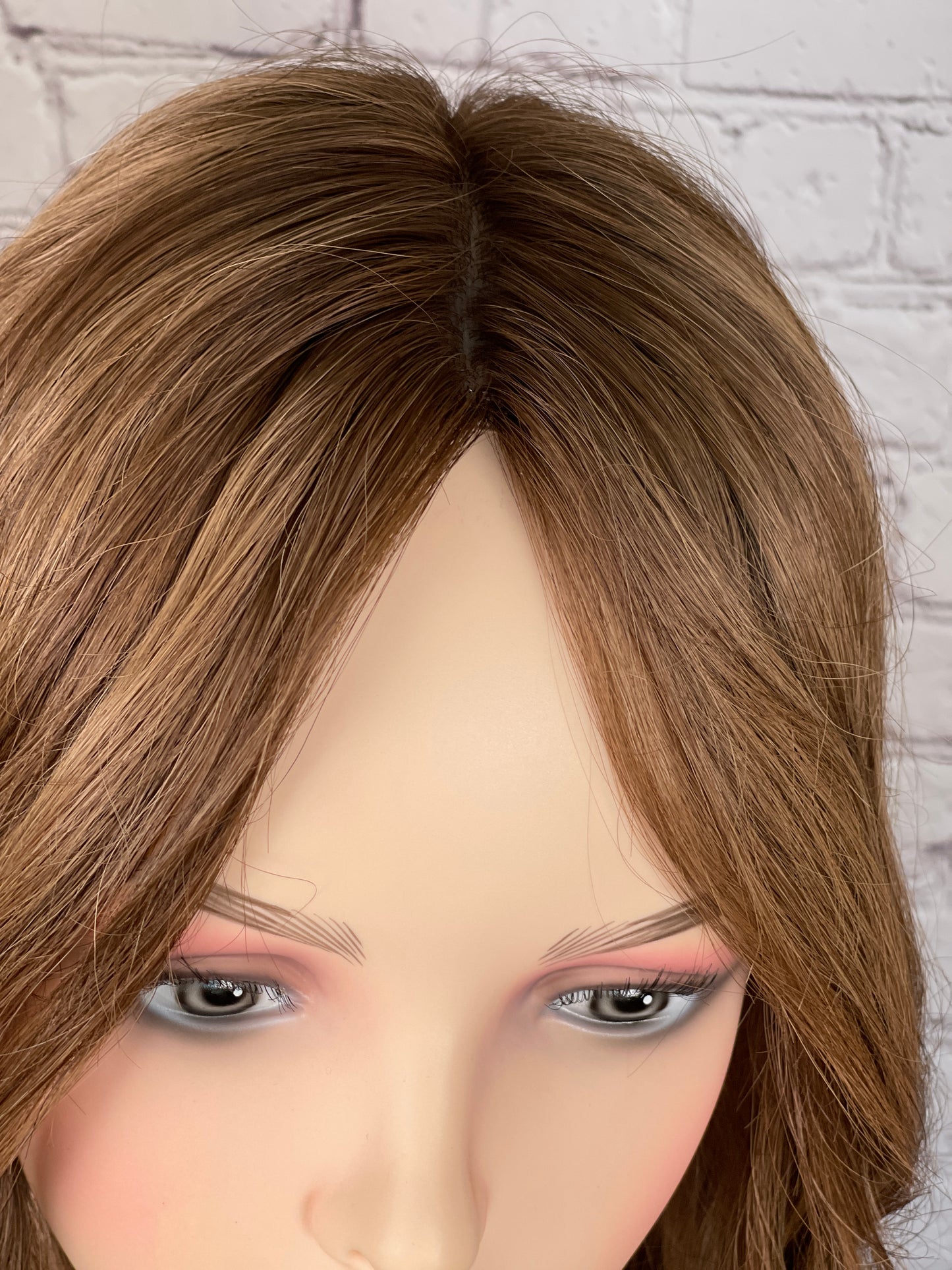 Katherina / Essentials Collection / Silktopper Echthaar in Hellbraun mit Highlights