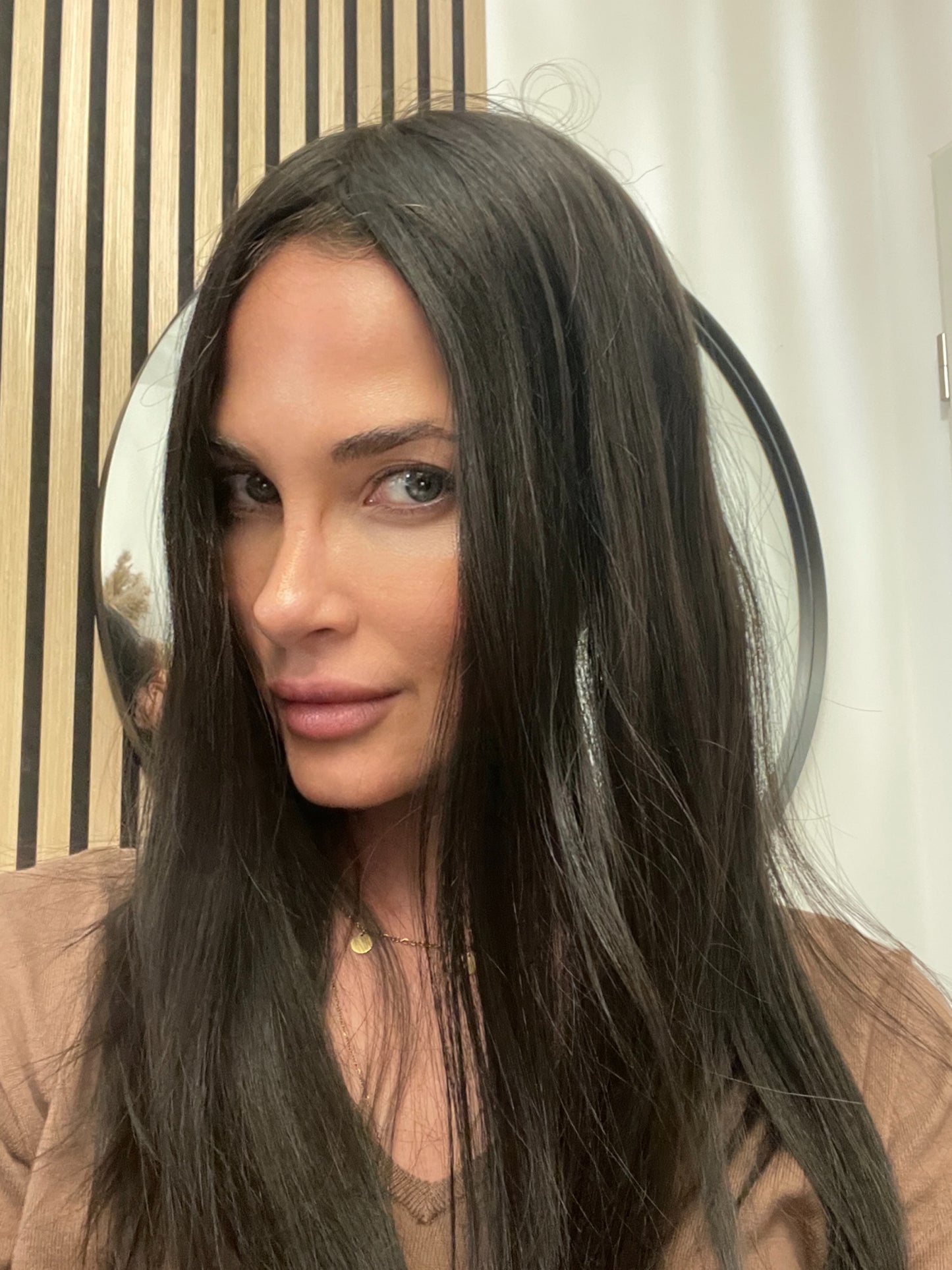 Xenia / Essentials Collection / Silktopper Echthaar in dunkelbraun / Europäisches Haar