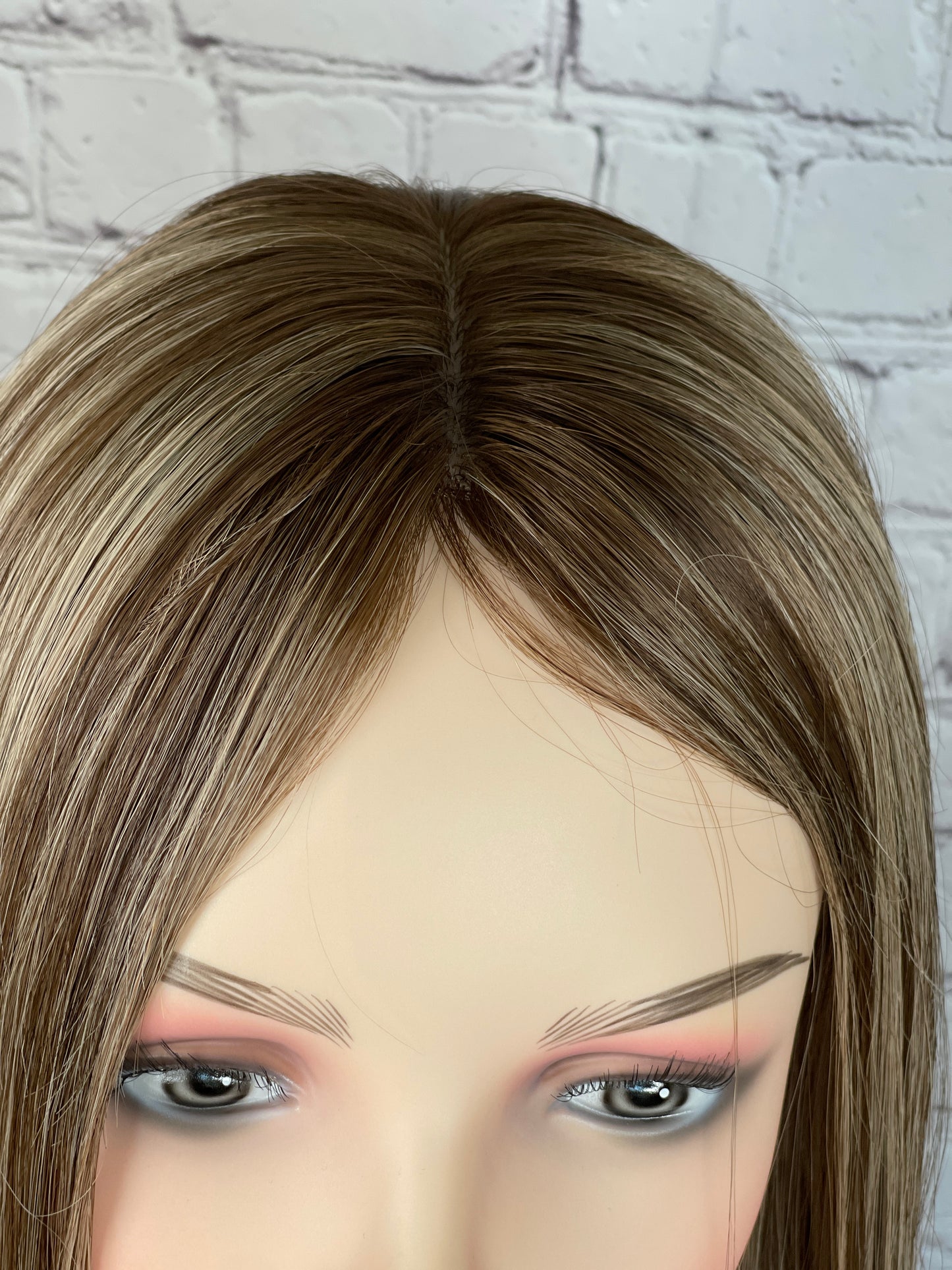 Alexandra / Essentials Collection / Silktopper Echthaar in Dunkelblond mit Highlights